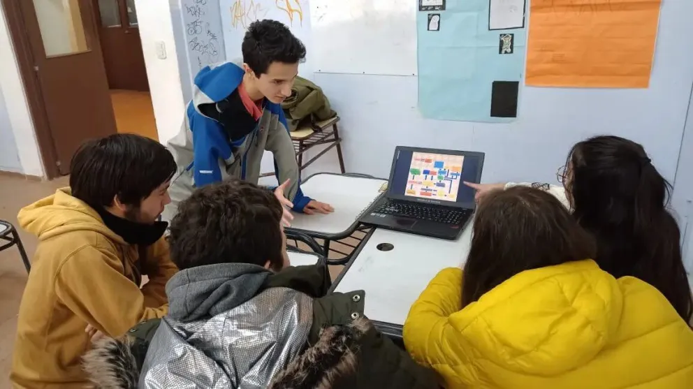 Estudiantes de una escuela técnica fueron seleccionados en un concurso nacional