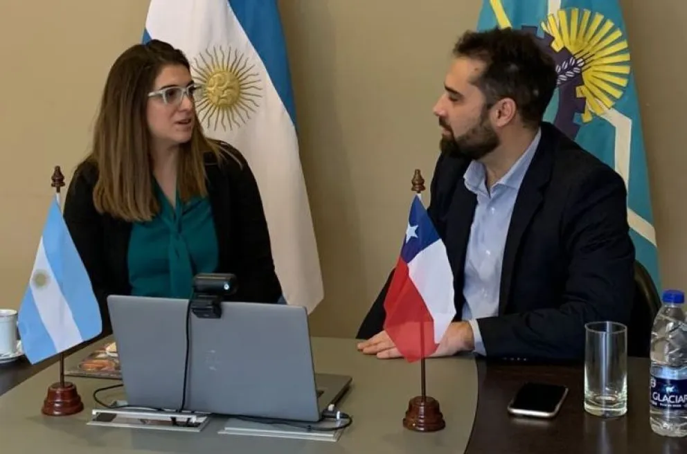 Buscan mejorar la conectividad aérea entre Chubut y Chile