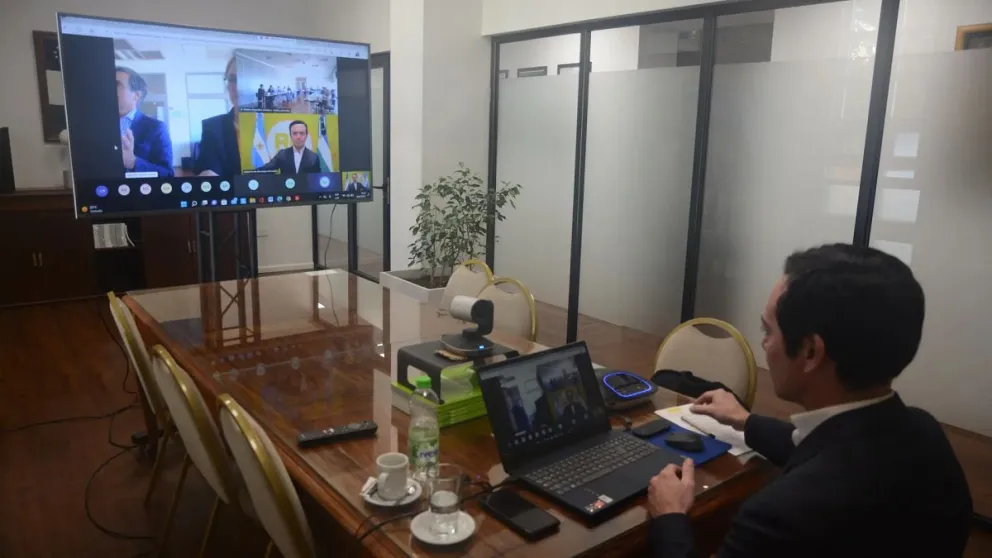 Buscan el reconocimiento de potencias mundiales en la producción de hidrógeno verde