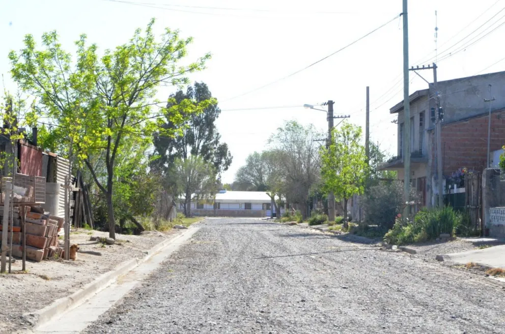 Salen a buscar chicos que abandonaron el colegio