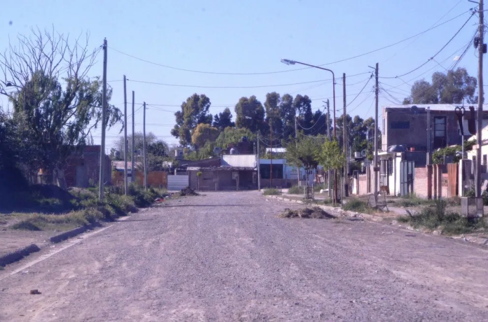 Mientras una familia dormía, un sujeto robó el equipo exterior del climatizador