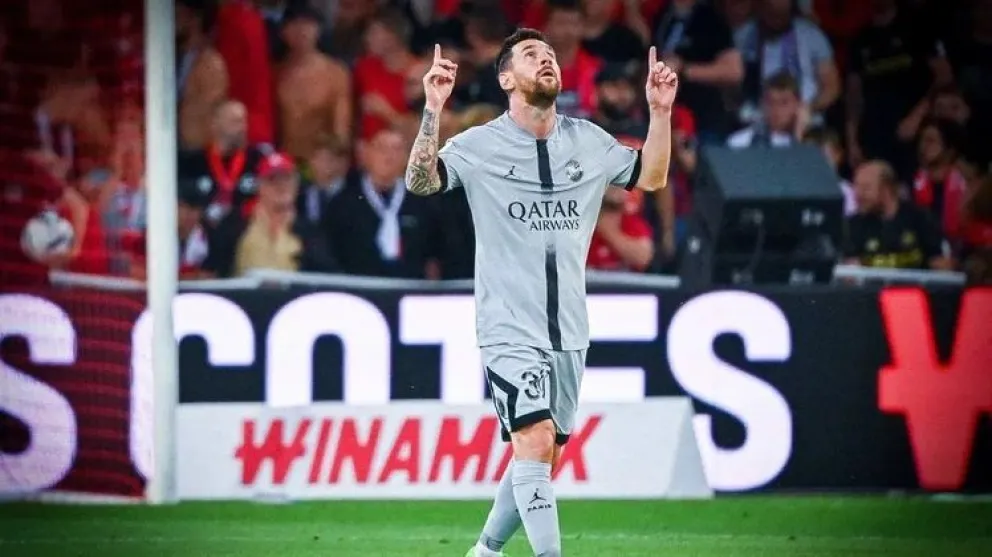 Messi ahora es el segundo goleador de la historia del fútbol: ¿a cuánto está de Cristiano Ronaldo?