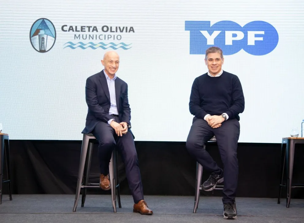 YPF firmó un acuerdo con el municipio de Caleta Olivia que permitirá  financiar obras para la ciudad