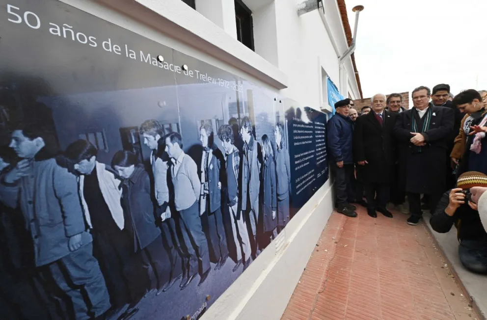 Se realizó un emotivo homenaje al cumplirse 50 años de la Masacre de Trelew