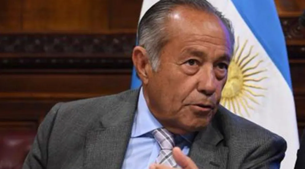 Adolfo Rodríguez Saá fue internado de urgencia