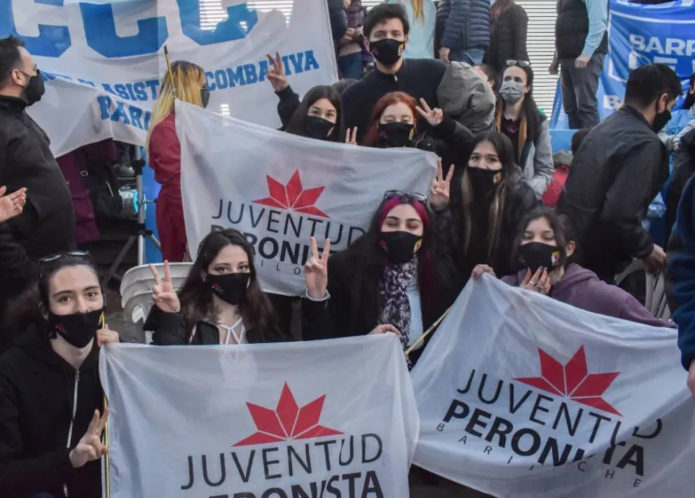 El kirchnerismo de Bariloche sale a la calle para bancar a Cristina 