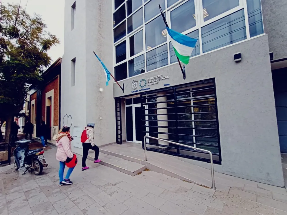 Dos hombres y una mujer con prisión preventiva por el robo de un alambrado