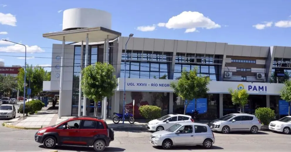 Entra en vigencia el nuevo sistema de prestación oftalmológica del PAMI