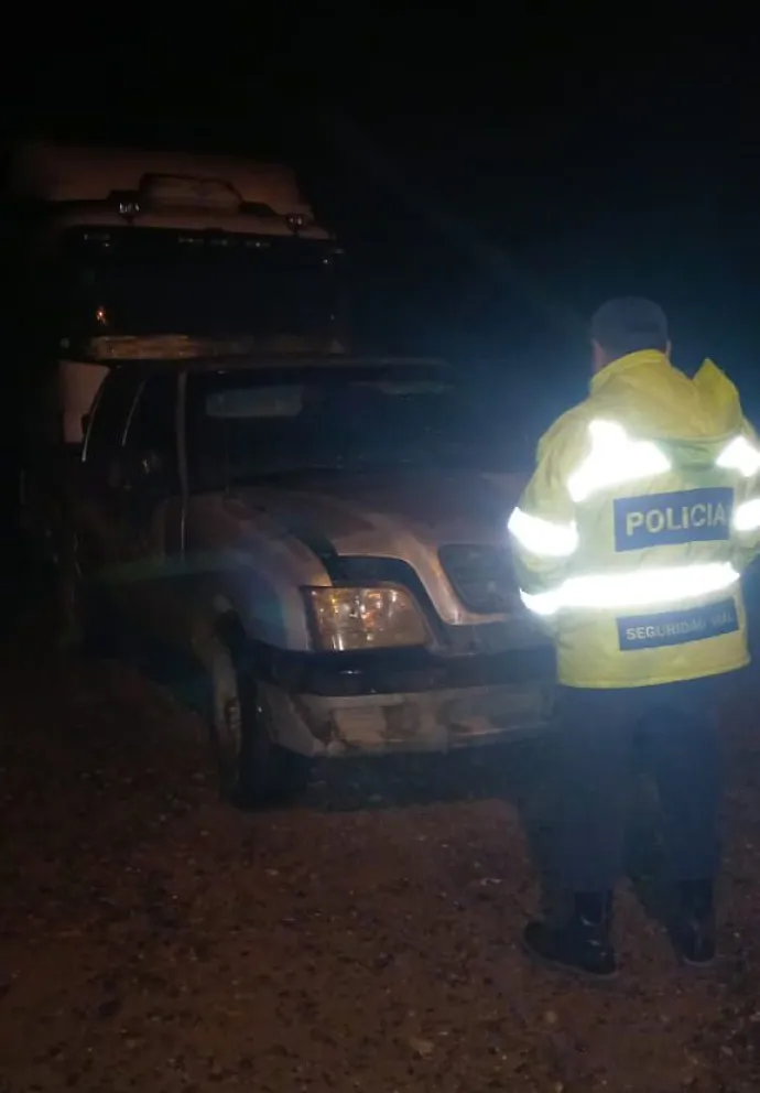 Completita: atraparon a tres hombres con estupefacientes en una camioneta robada