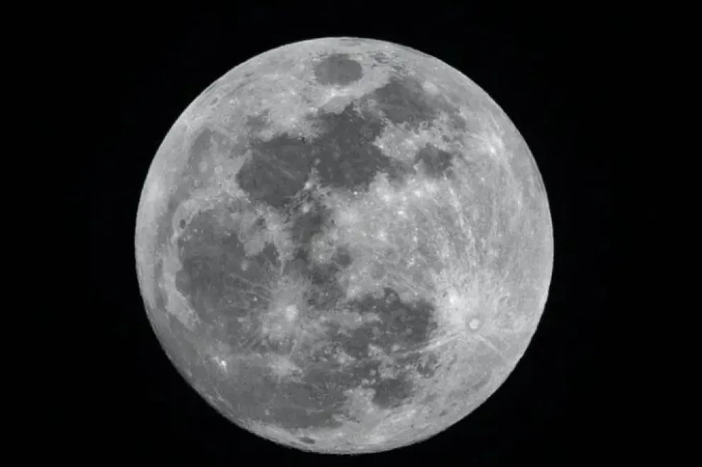 Preocupación en la NASA por un "cohete misterioso" que se estrelló en la Luna 