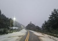 Solicitan extremar cuidados entre Bariloche y El Bolsón por nieve y hielo