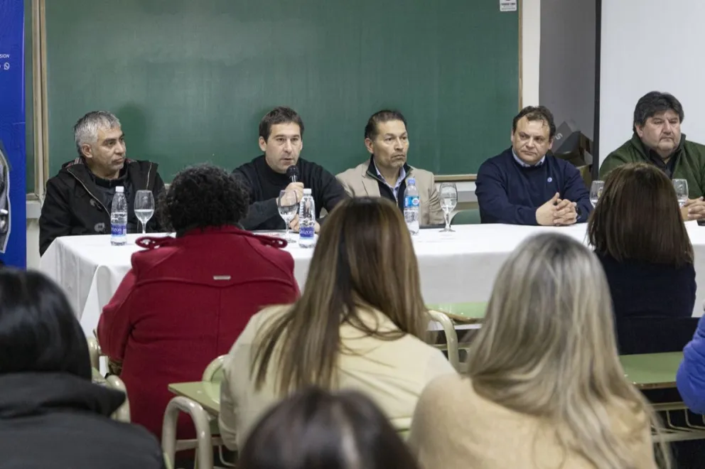 Luque resaltó el importante rol de las cooperativas en Comodoro