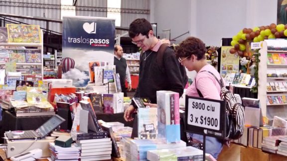 La Feria Provincial del Libro a pleno en Oberá: "Es una fiesta de la cultura que se encamina al medio siglo"