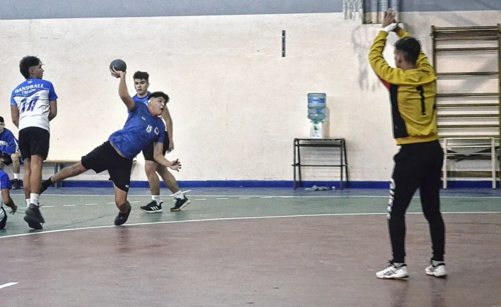 Cuatro equipos comodorenses en semifinales
