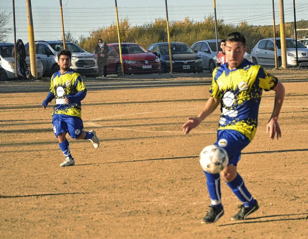 Oeste impuso su buen juego ante Nueva Generación