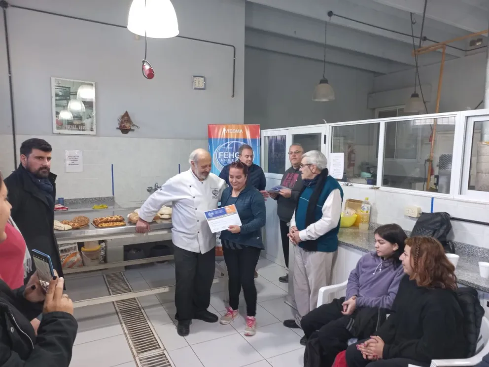 Con buena participación de interesados se realizó la capacitación sobre elaboración de Masa Madre