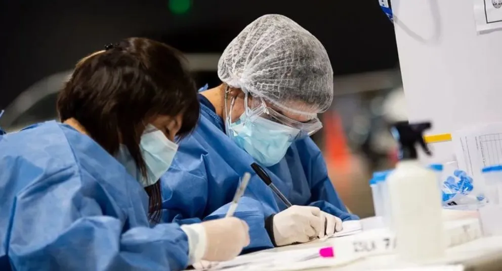 Suba de casos de coronavirus en el país: 27.154 positivos y 39 muertos en la última semana