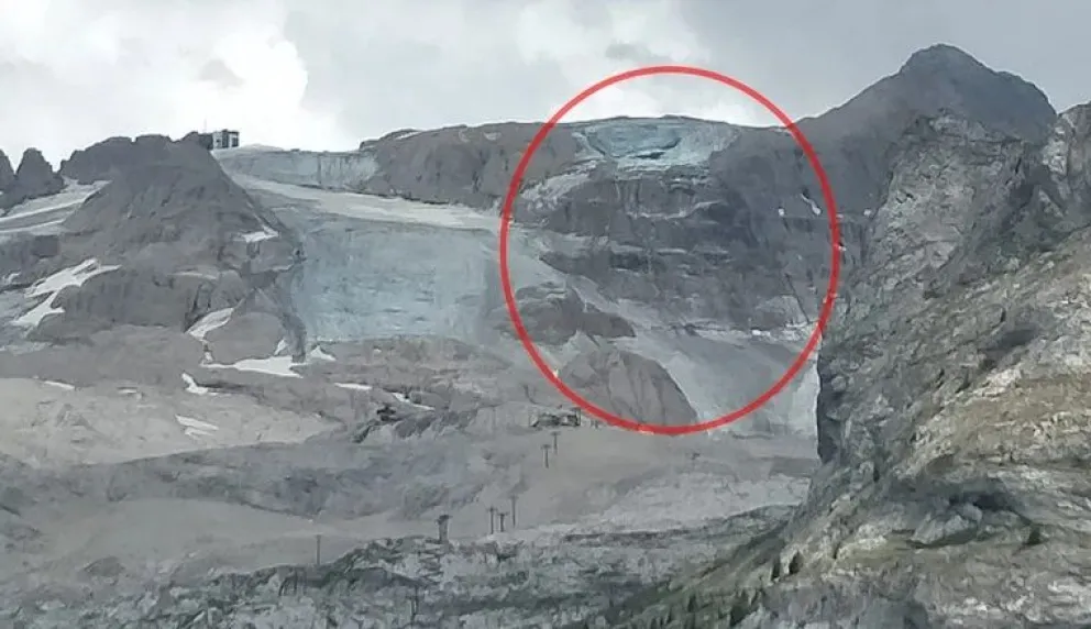 Tragedia en los Alpes: se desprendió un trozo de glaciar y hay al menos 6 muertos 