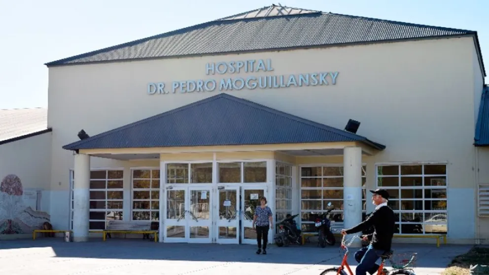 Violento robo: una joven universitaria permanece internada en grave estado