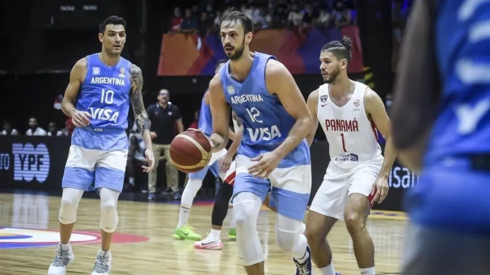 Básquet: Argentina enfrenta a República Dominicana buscando acercarse al Mundial