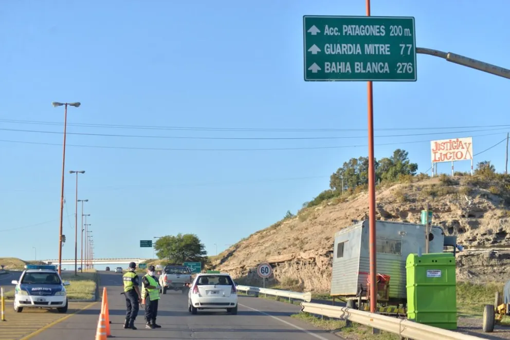 Durante el fin de semana se controló a 285 vehículos y más de 400 personas