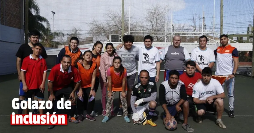 Gran encuentro de fútbol adaptado