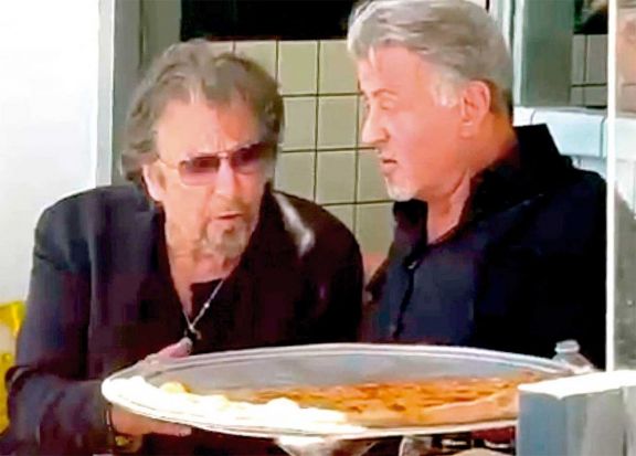 Al Pacino,  Stallone y la pizza XXL que los hizo virales  