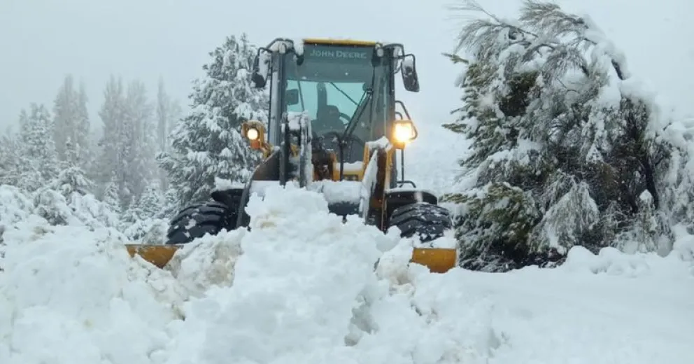 Los caminos dentro del Parque Nacional Nahuel Huapi que debieron cerrar por la nevada