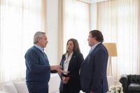 El presidente mantuvo una reunión con Arabela Carreras y Alberto Weretilneck