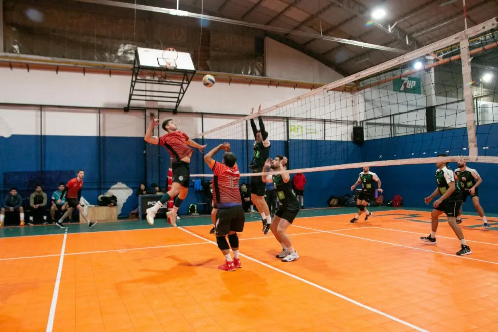 Nueva fecha de la Liga de Vóley de Bariloche en dos sedes
