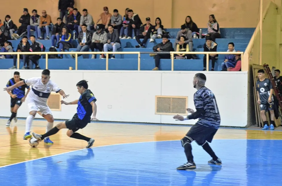 Flamengo enfrenta a Sport Boys y 70/30 a Inter
