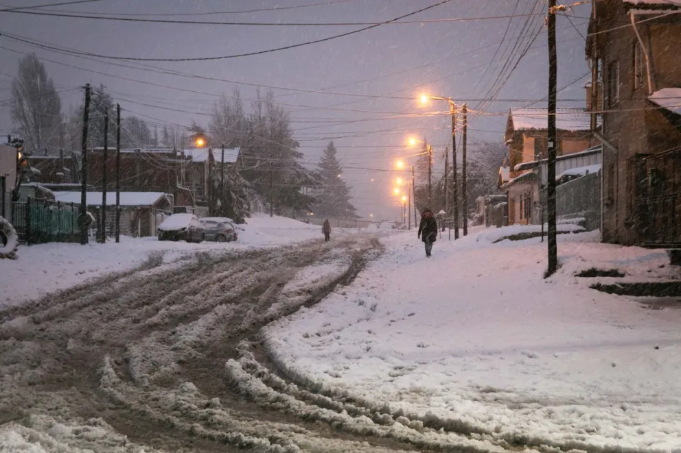 En Bariloche suspendieron las clases en el turno noche nuevamente  