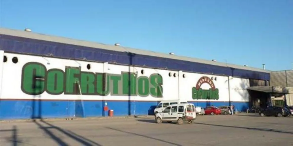 Manifestación: puesteros de Cofruthos salieron a la calle a reclamar