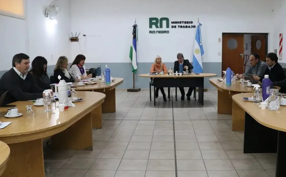 No hubo oferta salarial y la Paritaria docente pasó a cuarto intermedio
