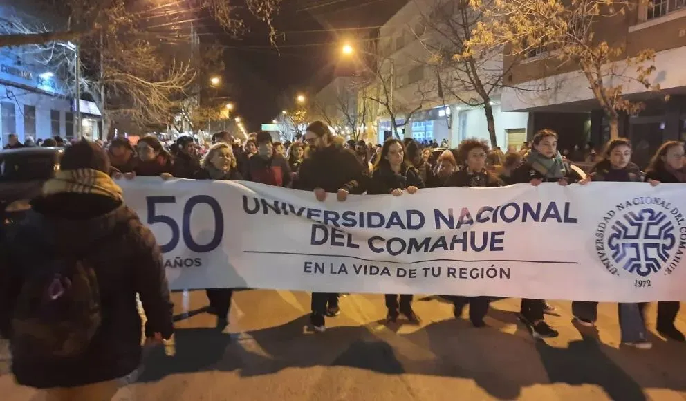 Crimen de Agustina: las agrupaciones feministas no confían en el relato del hombre que la encontró