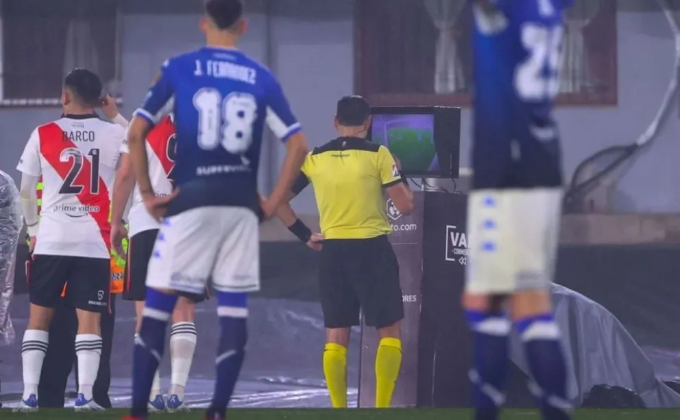 |VIDEO| El gol de River que no fue: trascendió el audio del VAR