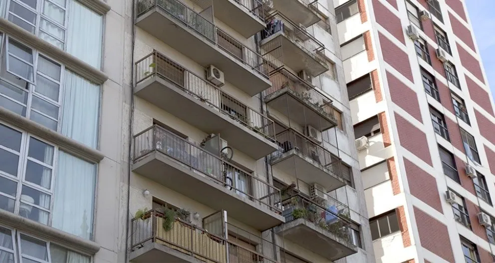 Cansados de los gritos, los vecinos les dejaron una nota y hasta opinaron: “Pedro tiene razón” 