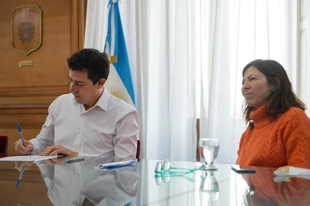 Wado De Pedro: "Los políticos no tenemos la culpa de todo"