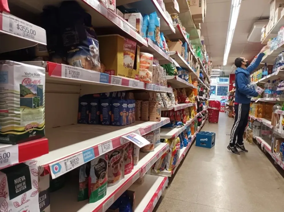 Desde el sector comercial advierten escasez de productos: conocé los artículos que faltarían