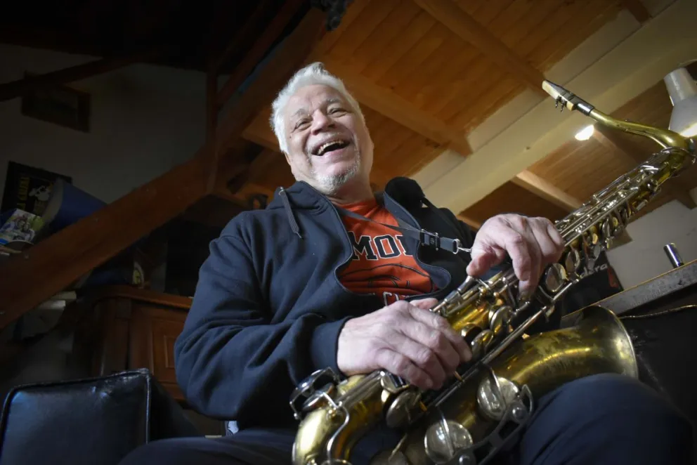 "Axel es como Mozart": conocé el origen de uno de los músicos viedmenses más importantes en el país