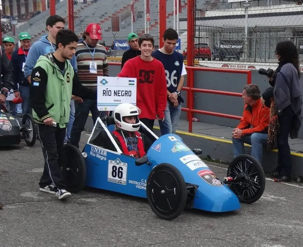 Desafío ECO YPF: cómo se prepara el equipo viedmese para la competencia  