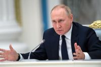 Putin afirma que el conflicto en Ucrania es resultado del "derrumbe de la Unión Soviética"