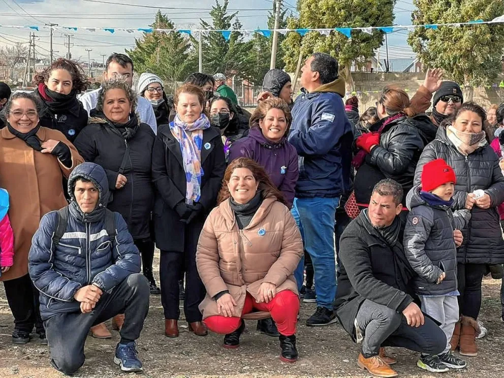 Ana Clara Romero: “Honramos juntos y con esperanza nuestra fiesta patria”