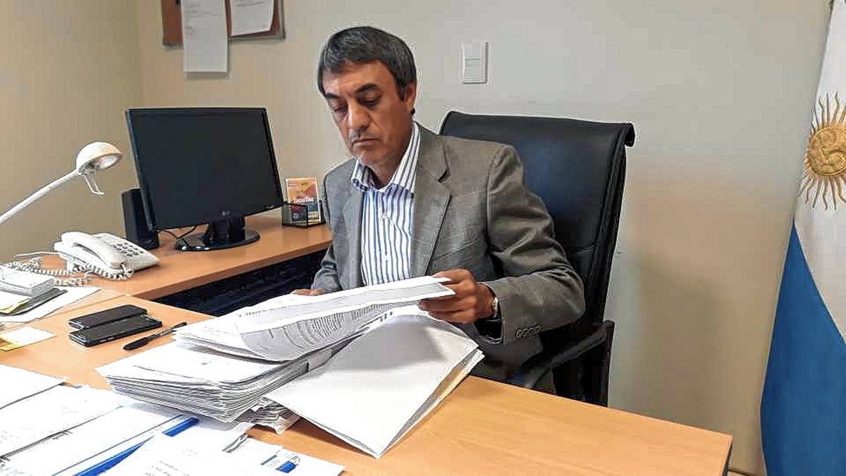 El STJ revocó decisión de la jueza penal Borquez y le dio la razón al fiscal general Caperochipi